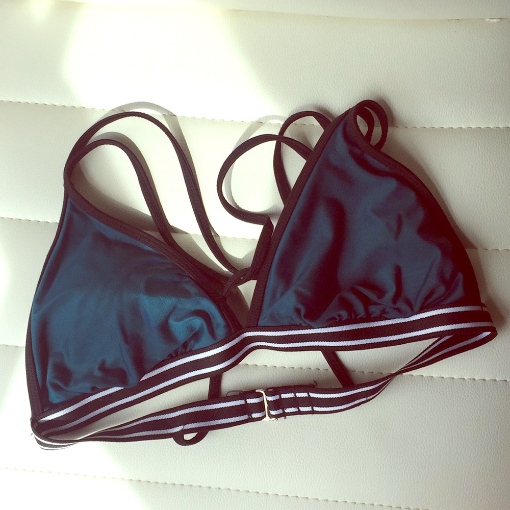 Bikini top